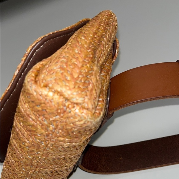 Source Unknown Tan and Brown Belt Bag SZ S-M main image 7